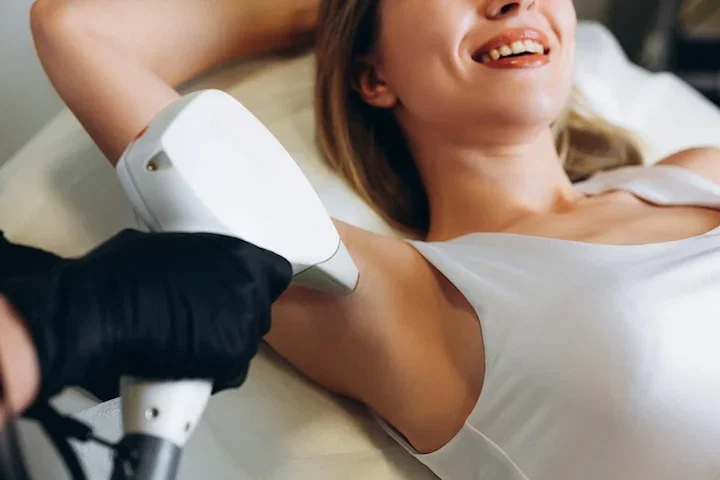 Hårborttagning med laser Soprano Ice Platinum i Sundyberg