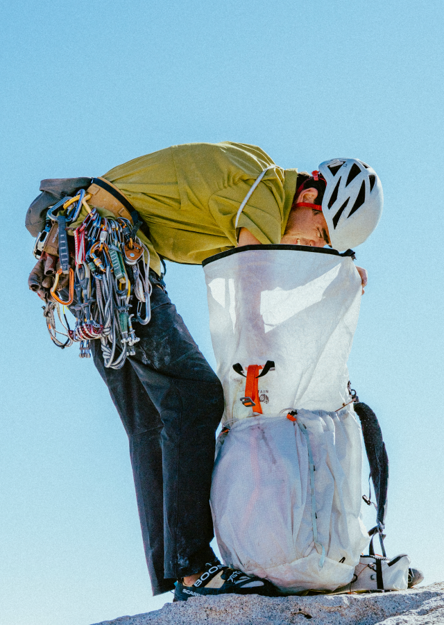 Alpine Light™ Roll Top Pack
