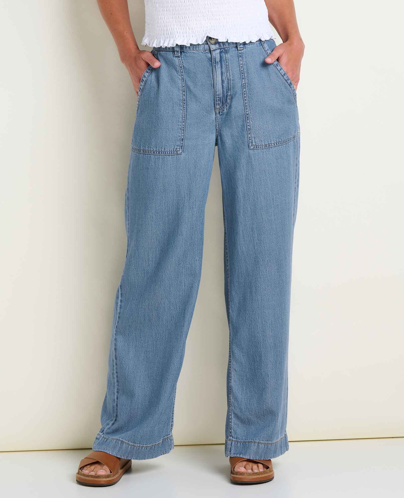 Image of Women's Piñon Soft Denim Wide Leg Pant