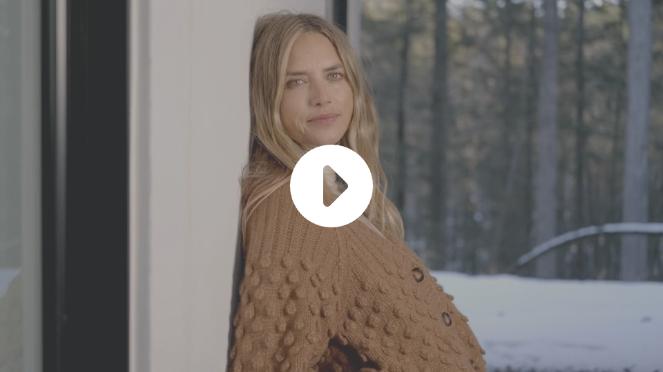 video of the ELEVEN SIX Fall/Winter Knit Collection