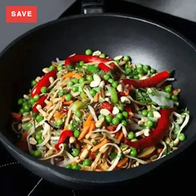 AMT Gastroguss Non-Stick Wok, 28cm