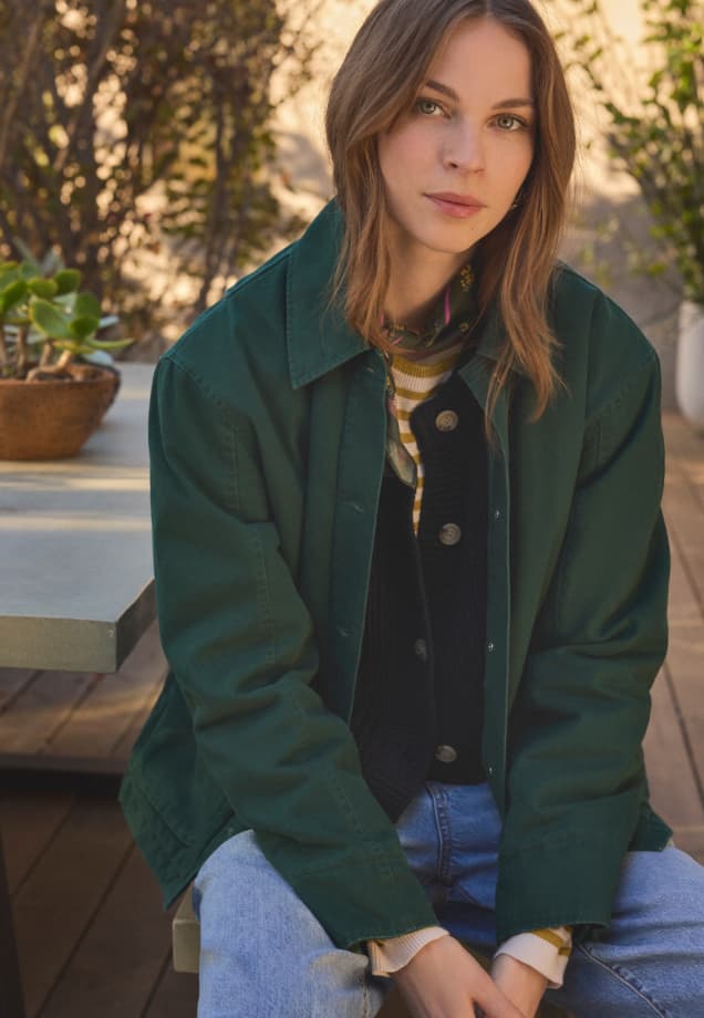 Image shows a model wearing the Dylan Bran Jacket in Bluegrass.