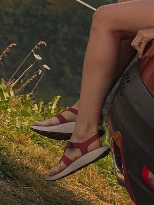 Women's Albion Sandal in Dusty Rose