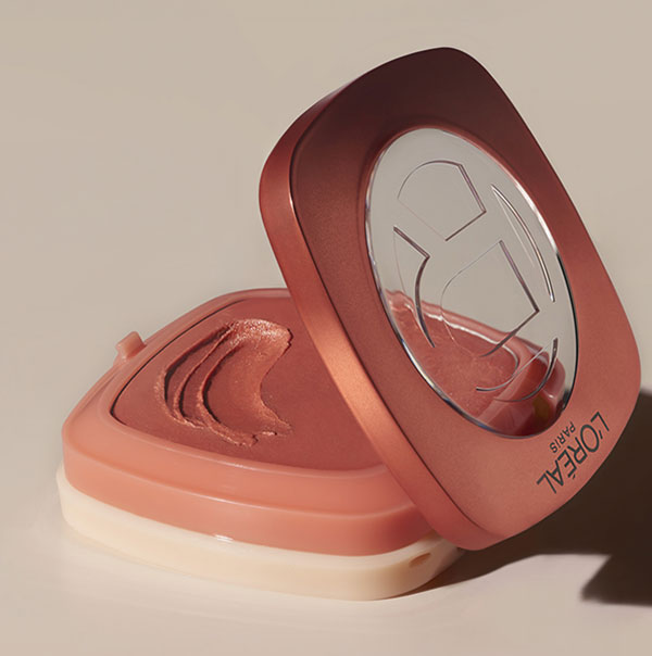 TINTED BLUSH & HIGHLIGHTER HYBRID