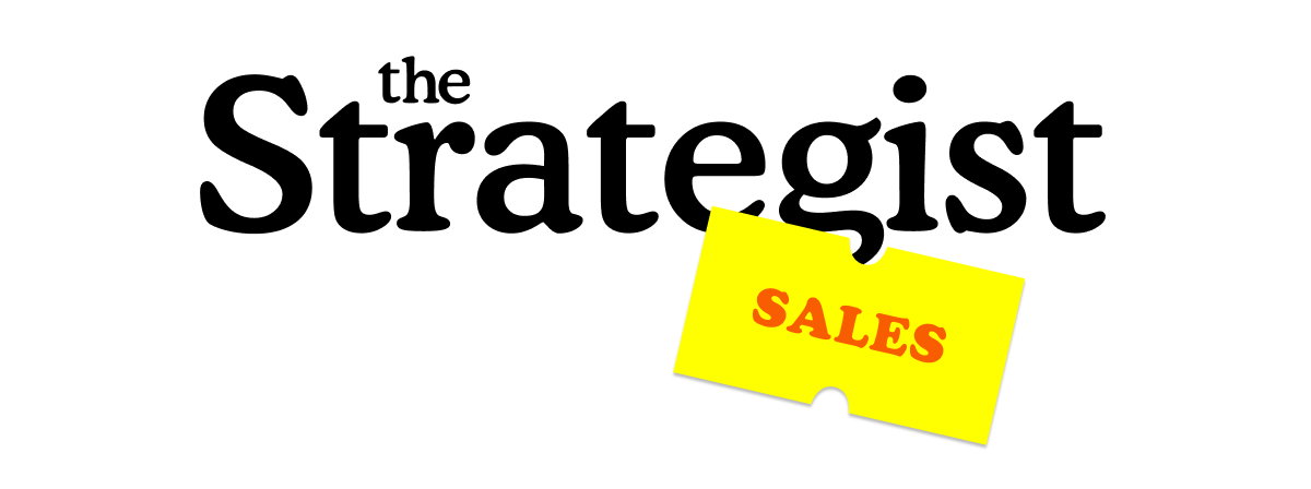 The Strategist Logo