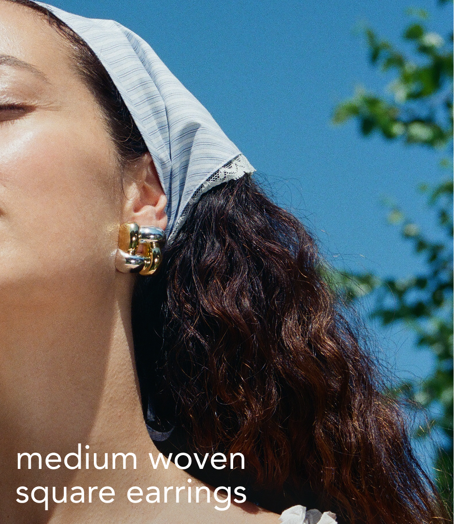 medium woven square earrings