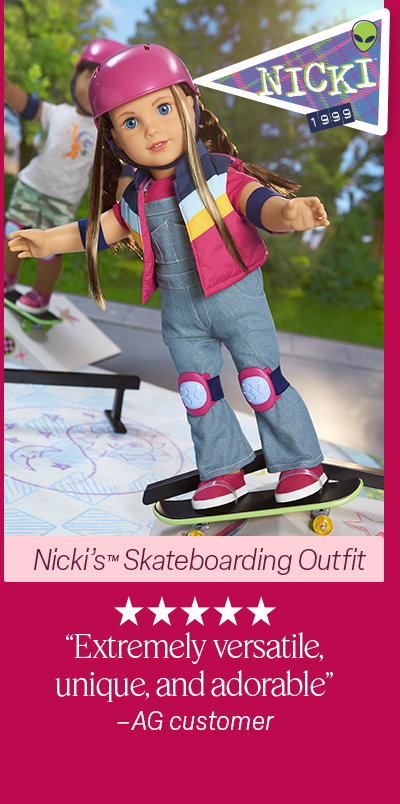 Nickis Skateboarding outfit