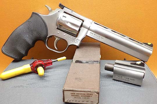 Dan Wesson 715-VH .357 Mag 6"&2"Bbls Gauge & Rare Wrench SS - Monson Gun