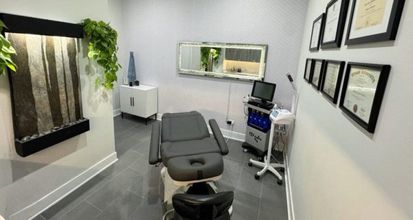 Look & Feel Younger with 20- 60 Units of Botox w/ Expert Aesthetician