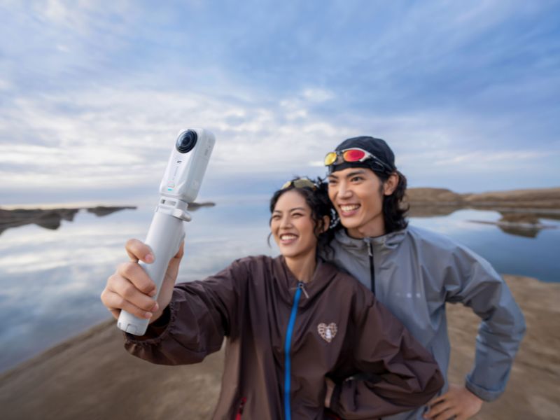 Insta360 X6