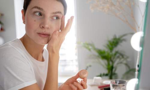 Aging-Anxiety Could Actually Be Making You Age Faster, Study Finds
