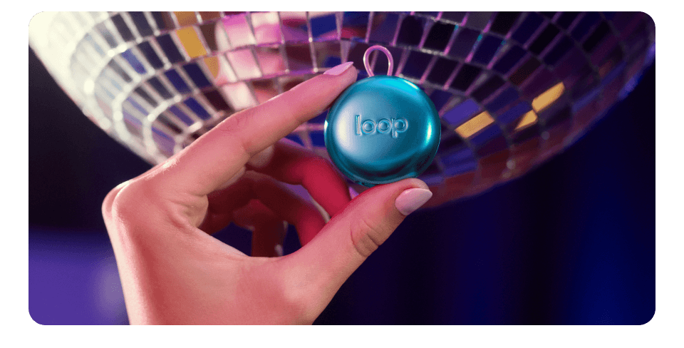 Pleasing x Loop in front of a disco ball