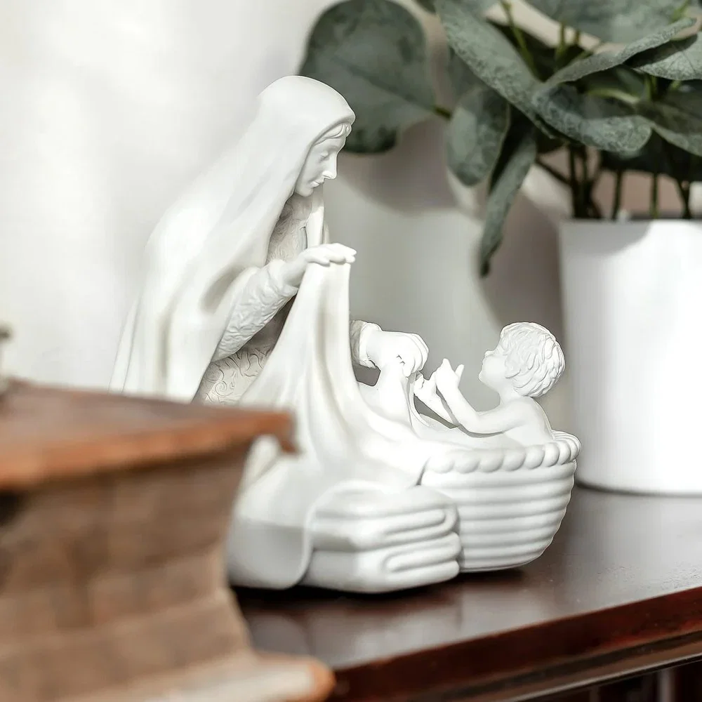 Laundry with Jesus Marian Statue - 6
