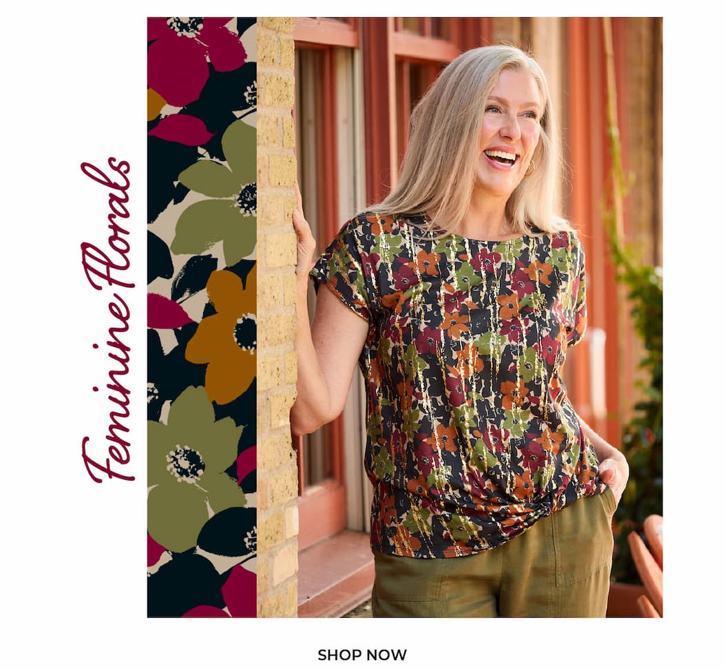 Foil Floral Print Twist Front Tee