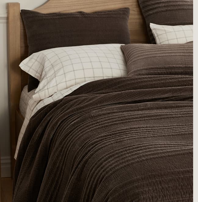 LL Velvet Quilt