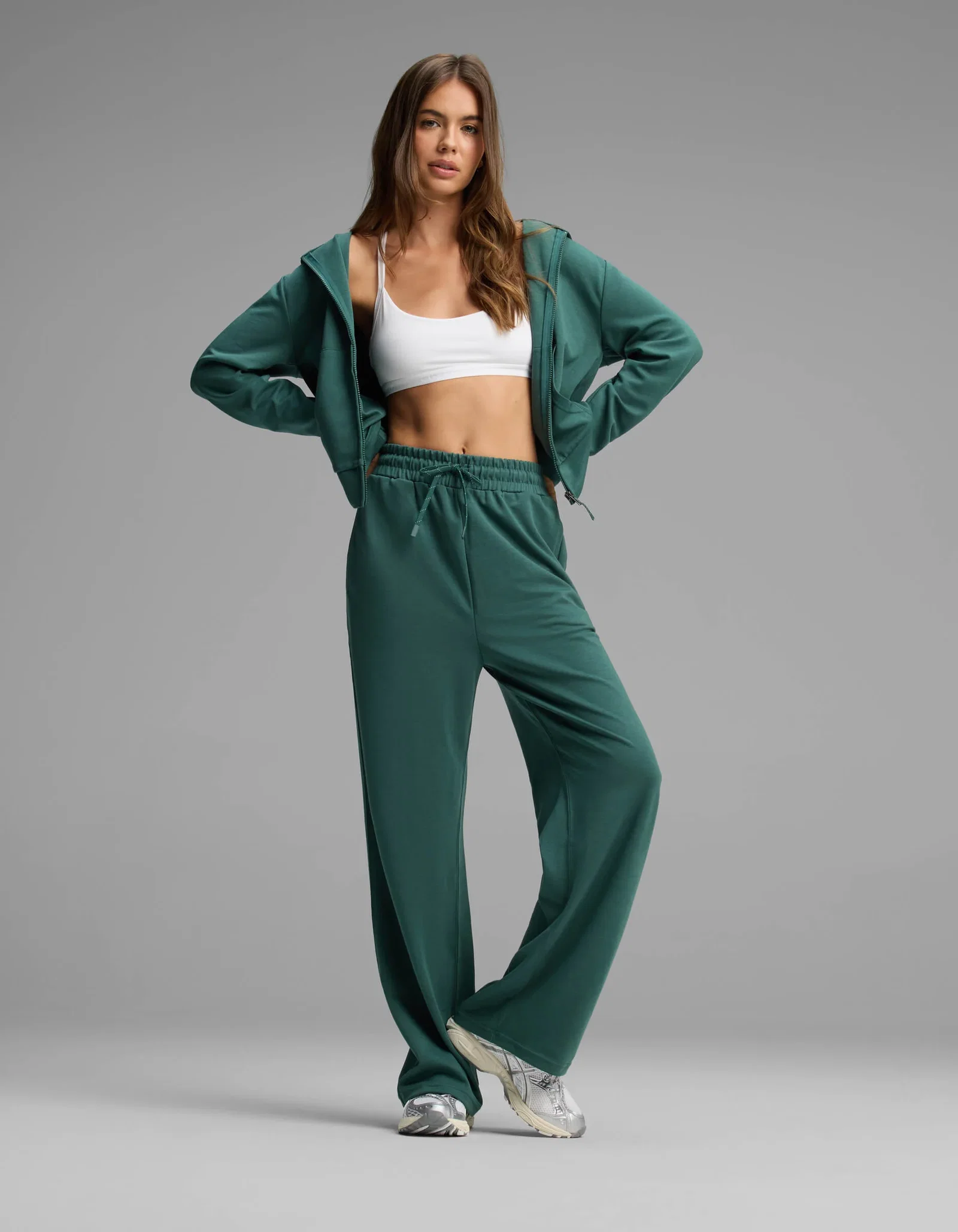 Women's Versa Full-Zip Hoodie & Wide Leg Pant Set