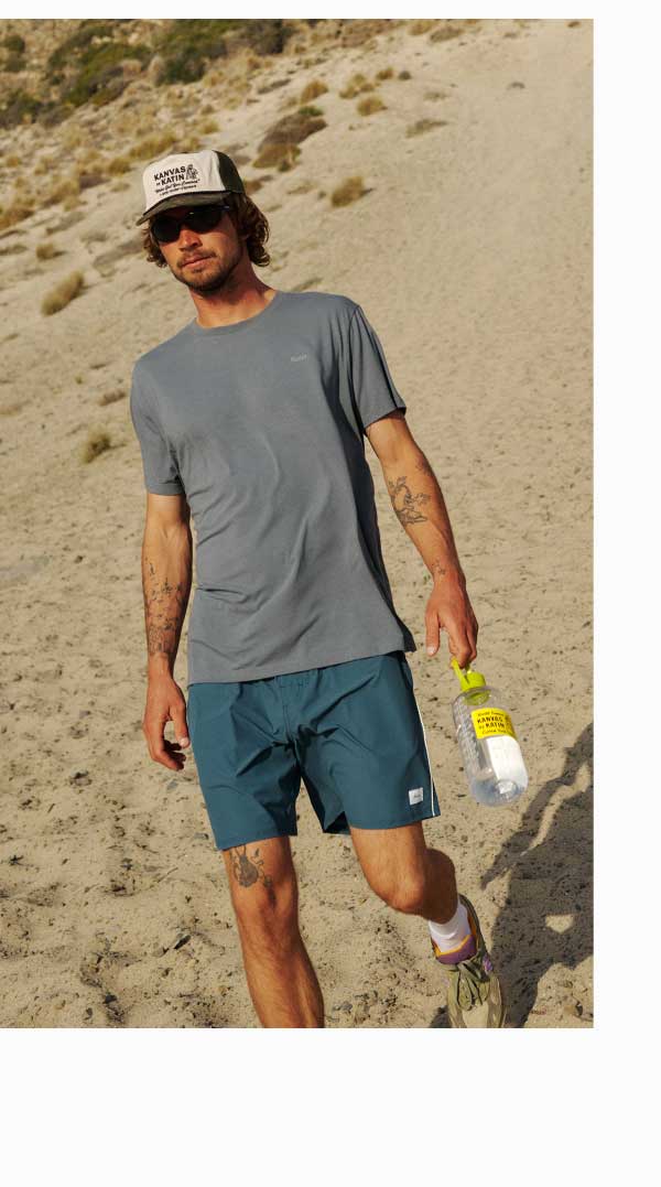 Male Model in the OTG Richie Volley
