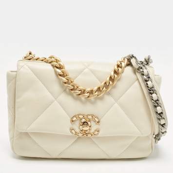 19 Flap Small White Quilted Le