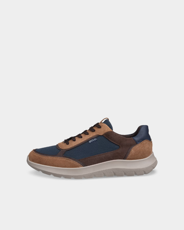 ECCO City Stride