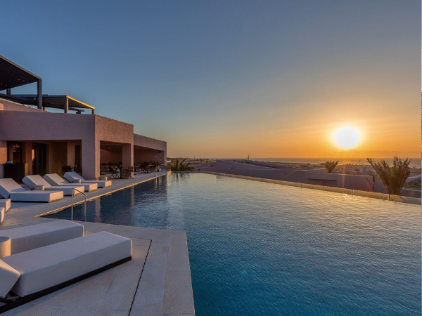 Domes Novos Santorini, Autograph Collection