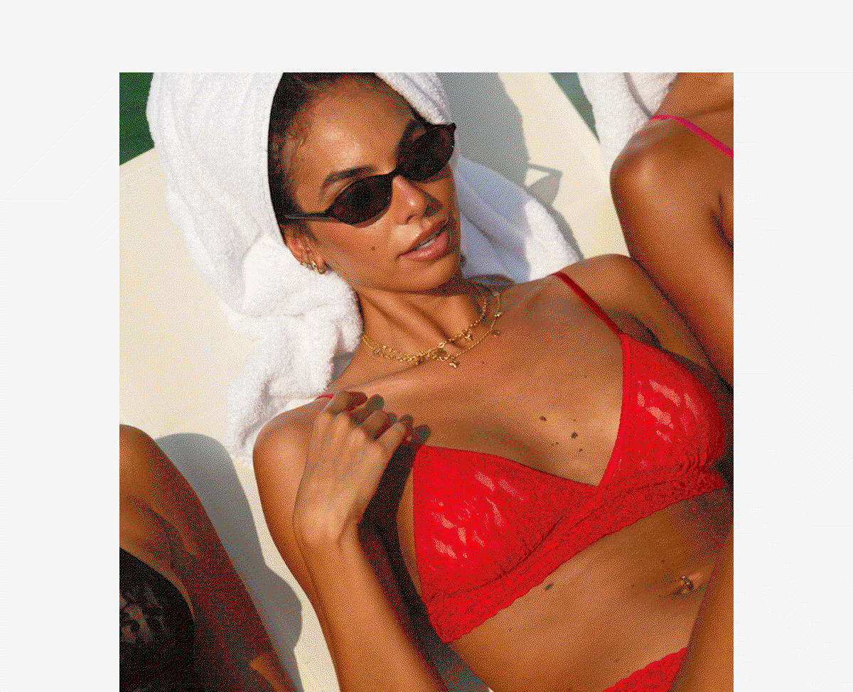Padded triangle bralette 