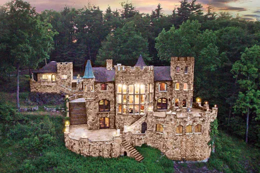 Book this home in Bolton NY