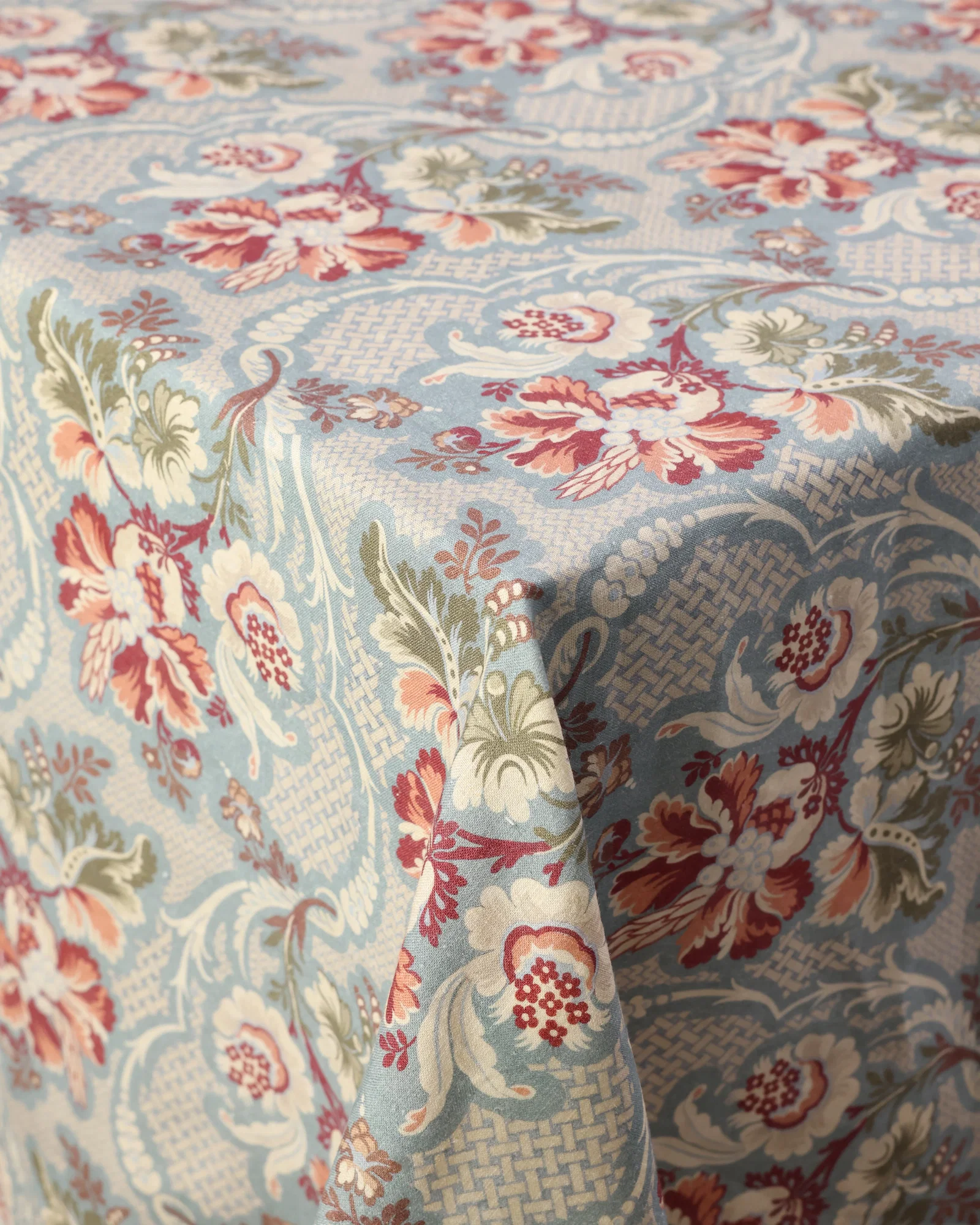 Image of Iris Linen Tablecloth