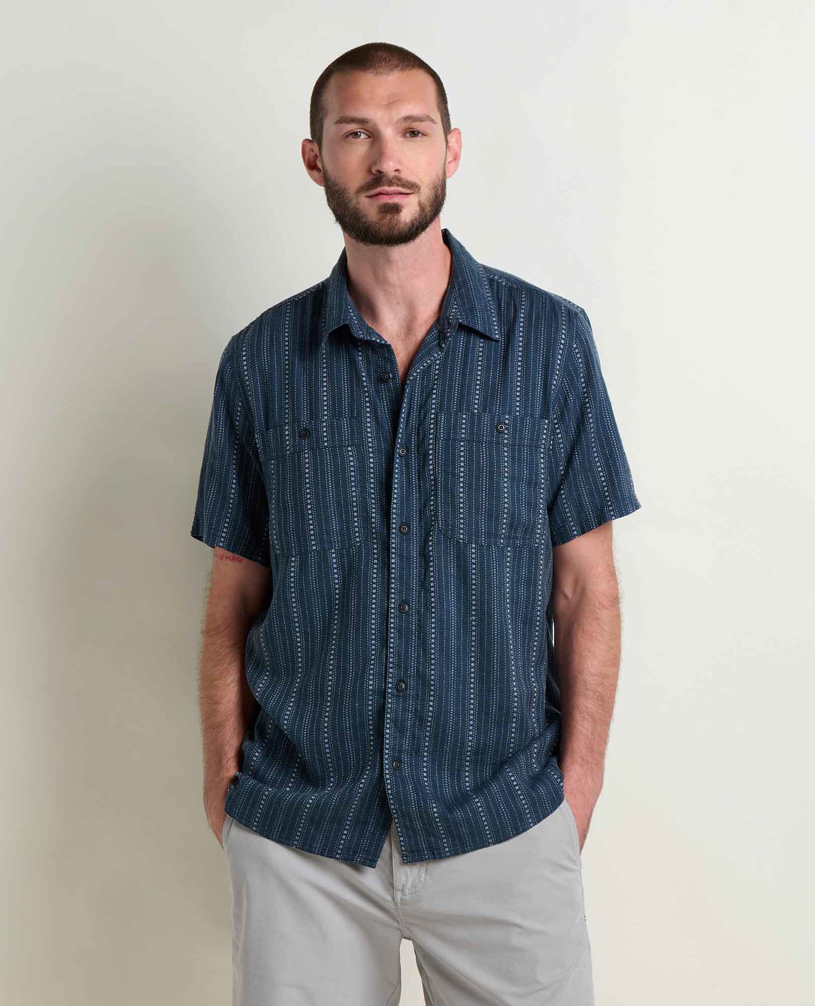 Image of Men's Taj Hemp Shirt