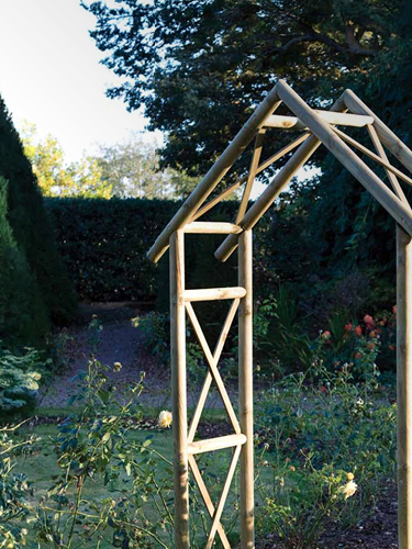 Rowlinson Rustic Arch