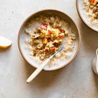 Banish Boring Oatmeal With These 15 Easy & Tasty Flavor Combos