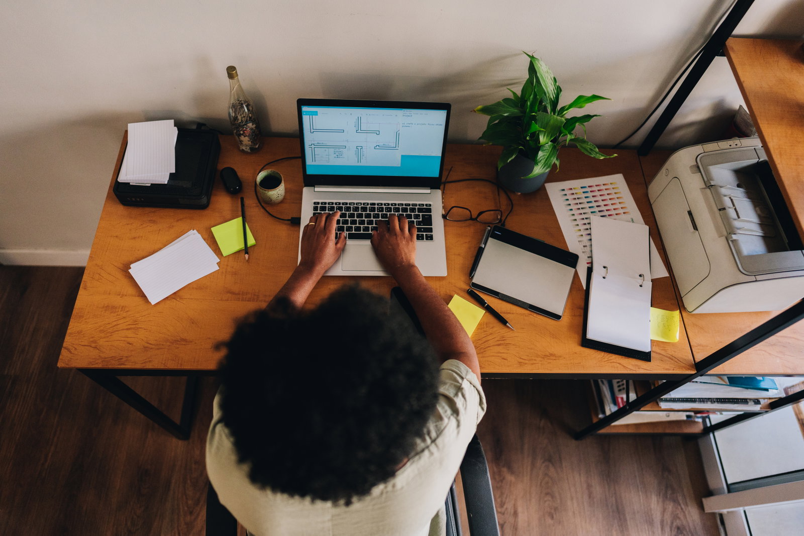 7 desk gadgets that can make your workday better