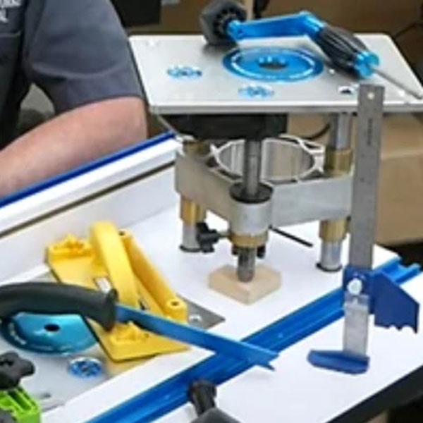 Add-ons for a router table