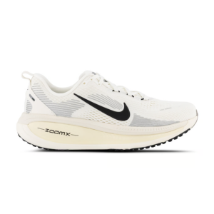 Nike Vomero | White
