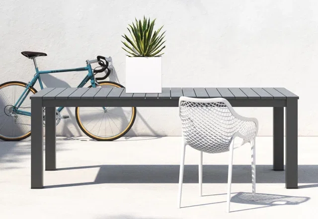 Patio Dining Tables for 8