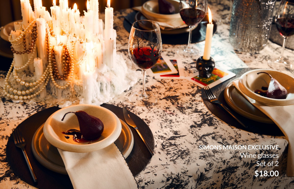 Table with a Halloween theme; Simons Maison exclusive Wine glasses Set of 2 at 18.00$