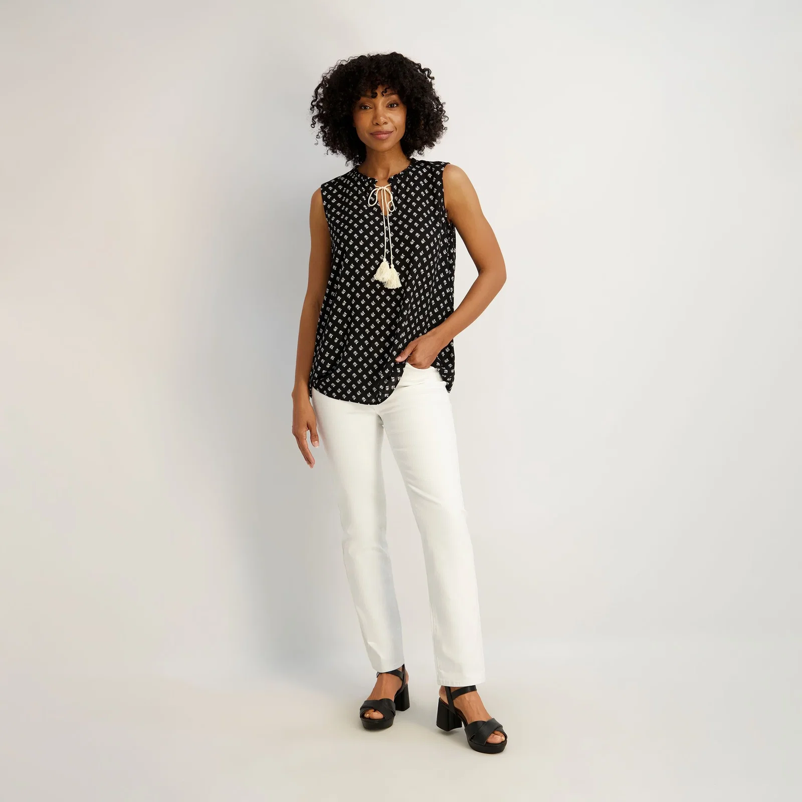 Image of Westport Signature Straight Leg in White