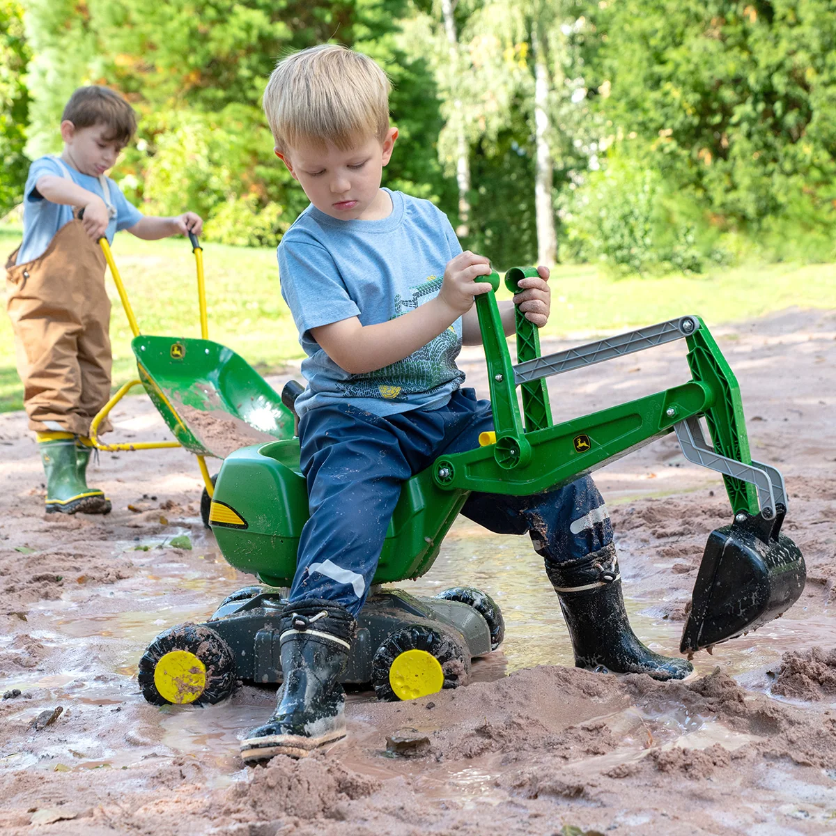 Image of John Deere Ride-On Digger