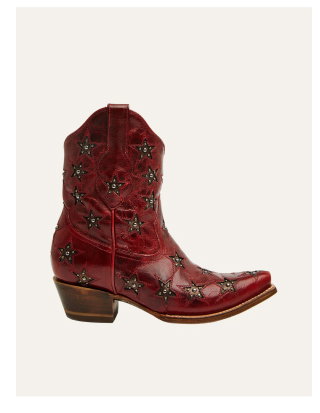 Shop Boots & Apparel