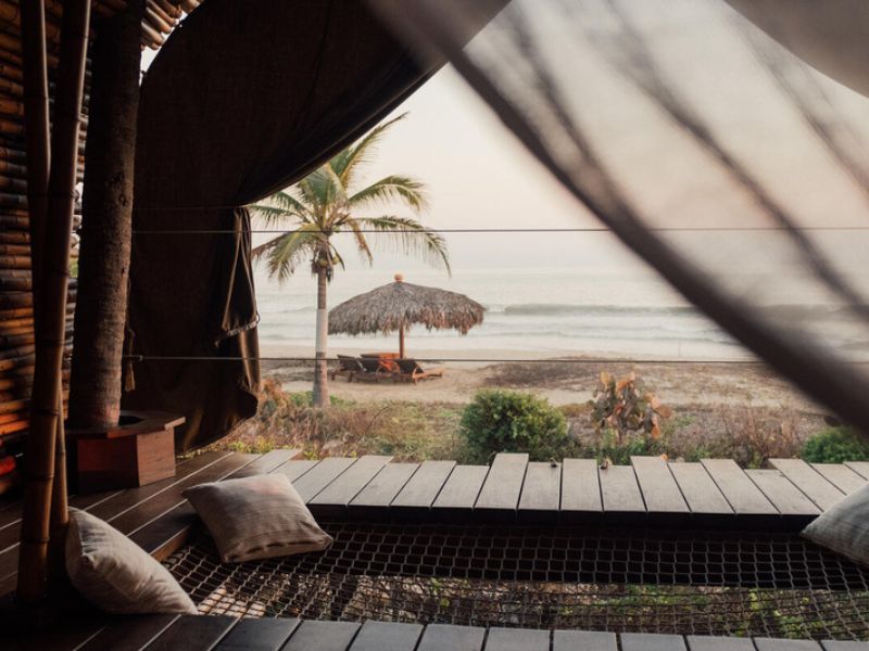 Hotels.com lifestyle image