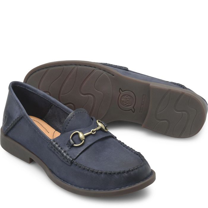 Margo loafer in dark blue suede.