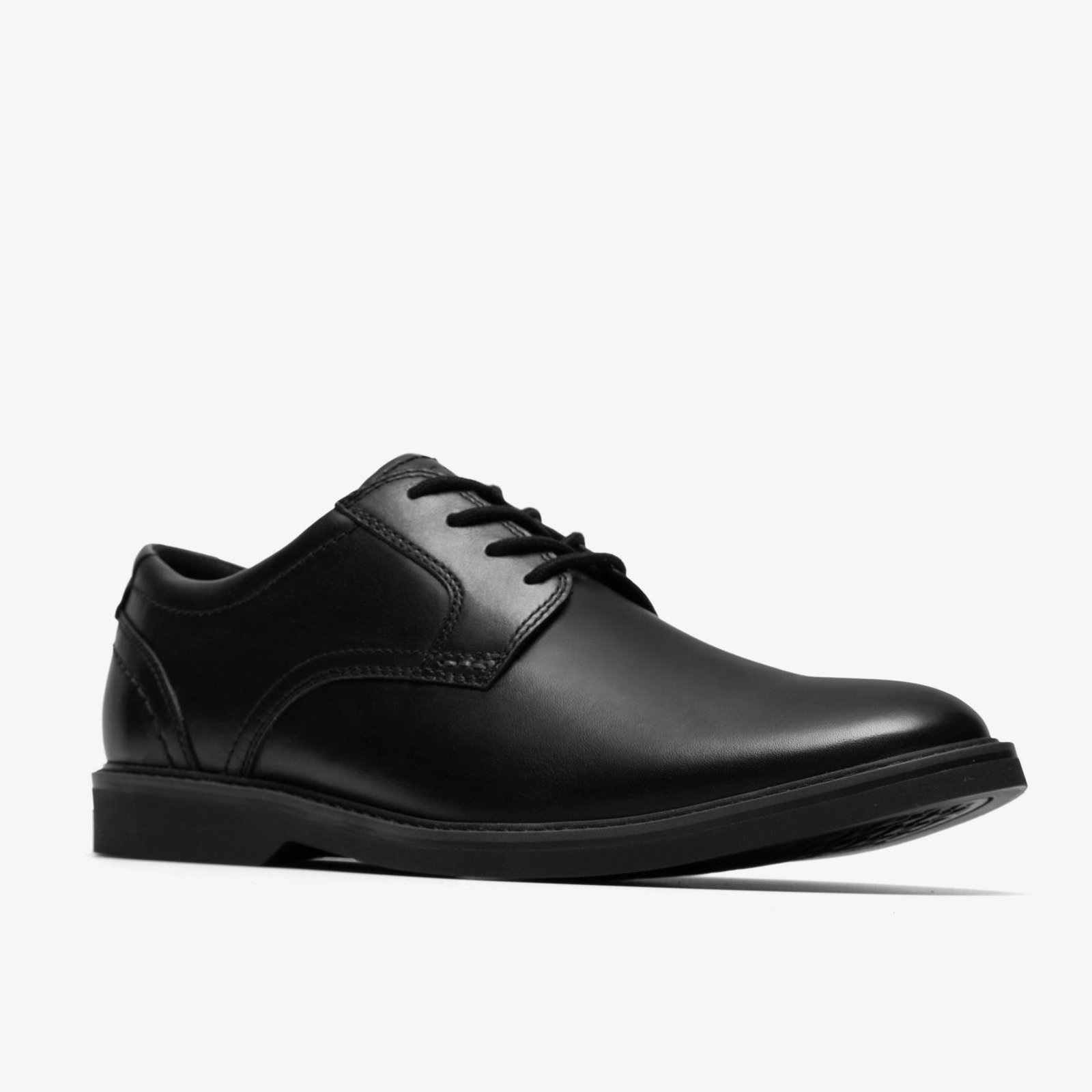 Shop Radcliff Low Black Smooth