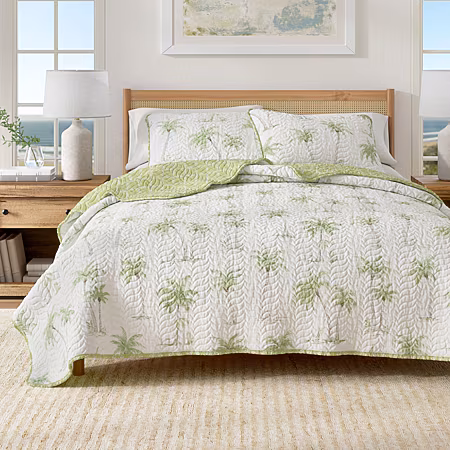 Image of Linery Coastal Reversible Quilt Set