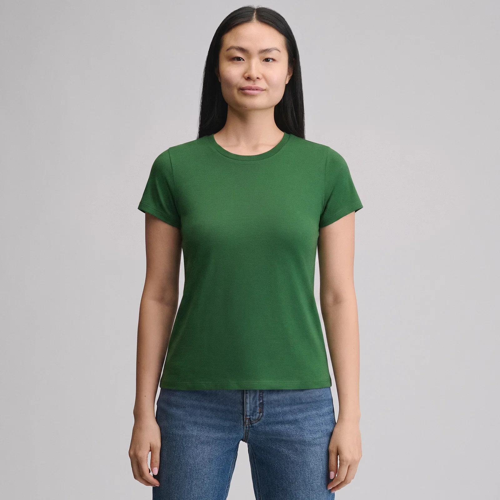 Image of Women's Everyday Short-Sleeve Crewneck T-Shirt