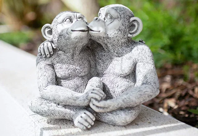 Unmissable Garden Statues