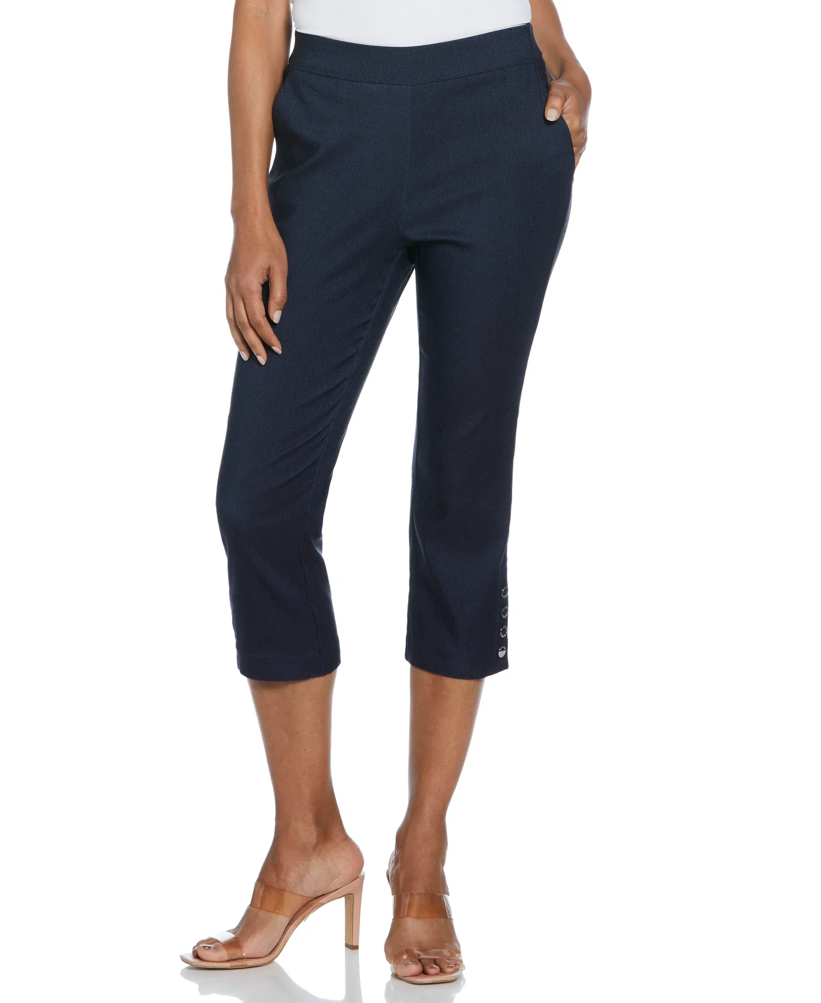 Image of Indigo Rinse Rivet Detail Pull-On Capris