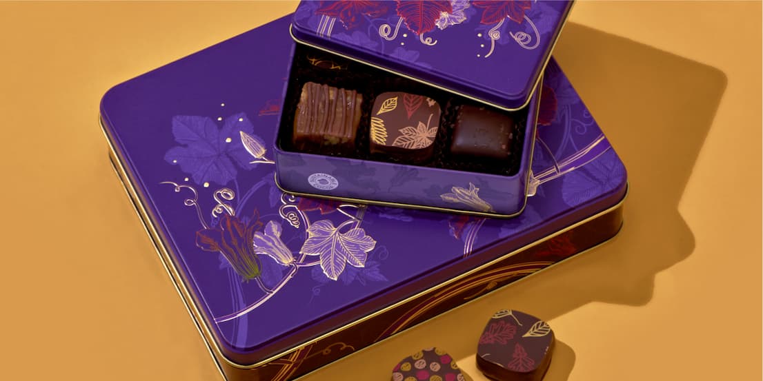 Milk Chocolate Autumn Leaves