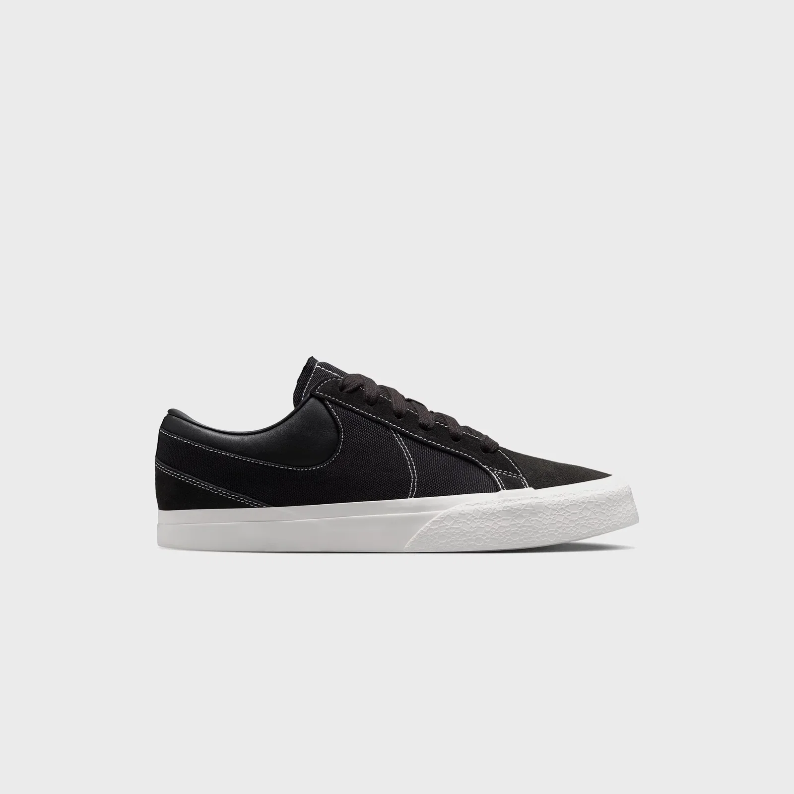 Image of Nike Blazy - Black / Sail / White