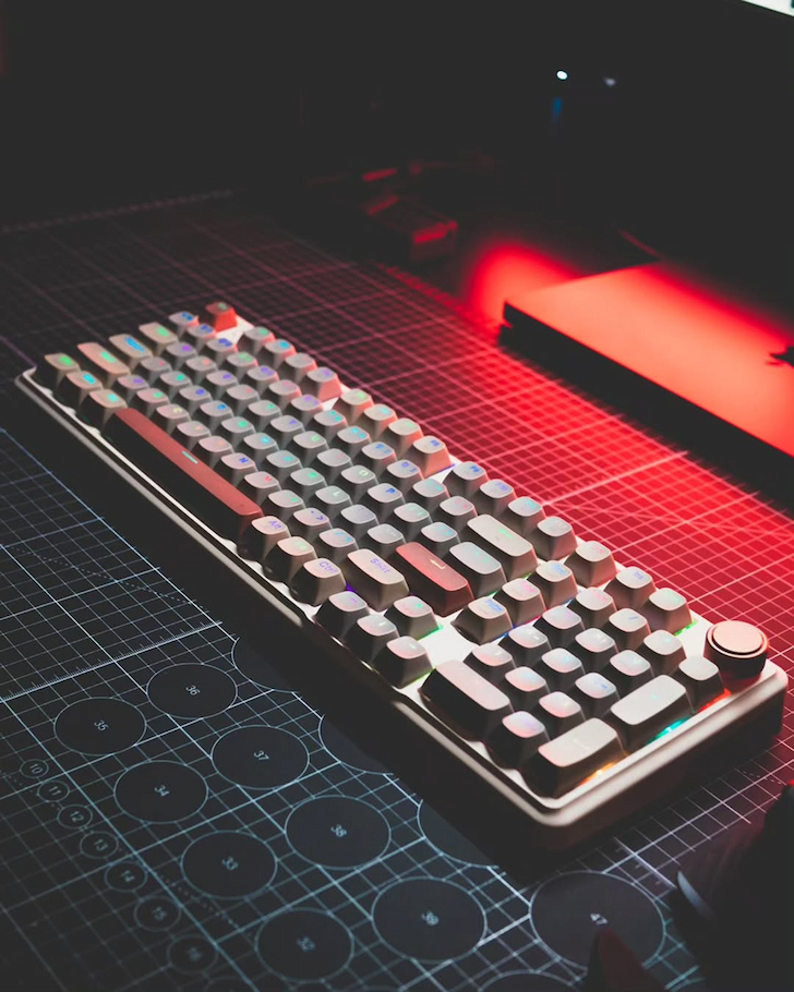 EISA K768 Retro Cocoa