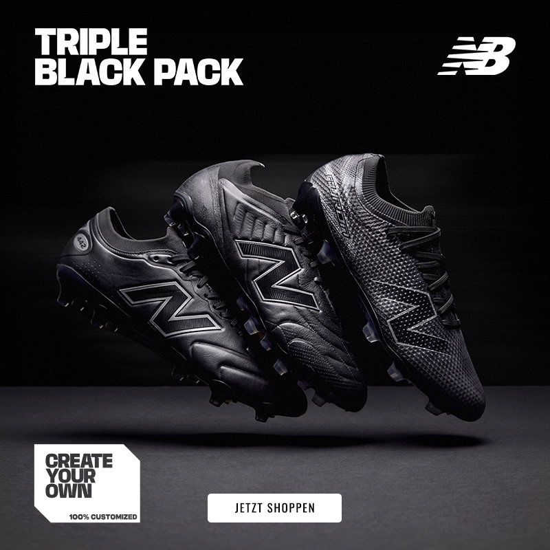 New Balance Triple Black Pack