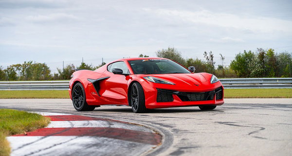 Supercar Racetrack Drive or Ride Deals & Discounts